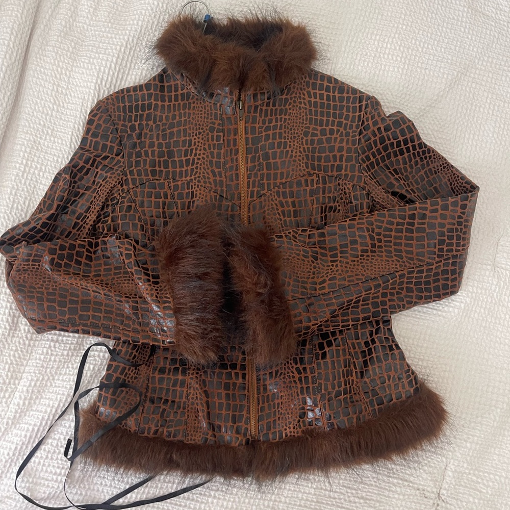 Faux Fur Trim Crocodile Pattern Jacket - Brown